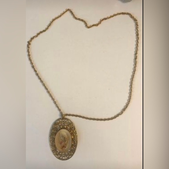 Vintage Necklace 
Dried Flowers
Bavaria - Germany - Picture 5 of 6